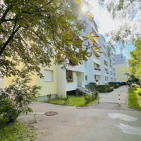 Hammerhotel - Fontanestrasse 3 - 06126 - Halle Saale Отель *