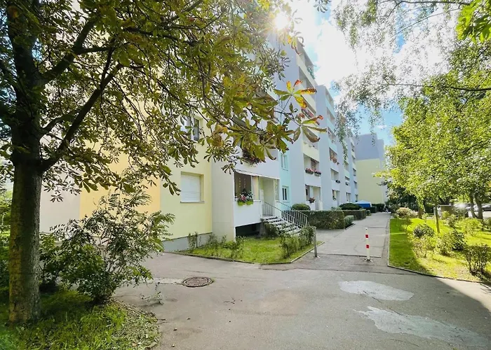 Hammerhotel - Fontanestrasse 3 - 06126 - Halle Saale 酒店 *